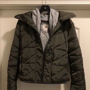 Zara removable hooded puff jacket - olive and gray